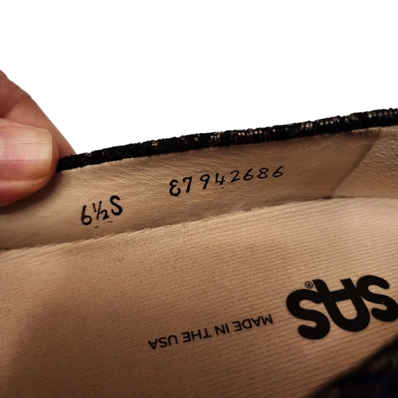 SAS Scenic Flats Black Suede Metallic Lace Print 6.5 Slim - Picture 8 of 11